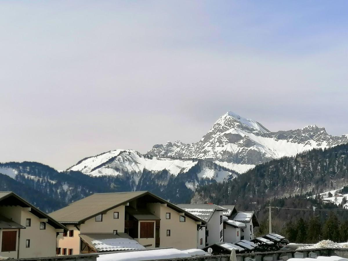 Appartement Confortable Avec Vue Sur La Montagne Notre-Dame-de-Bellecombe Exterior photo